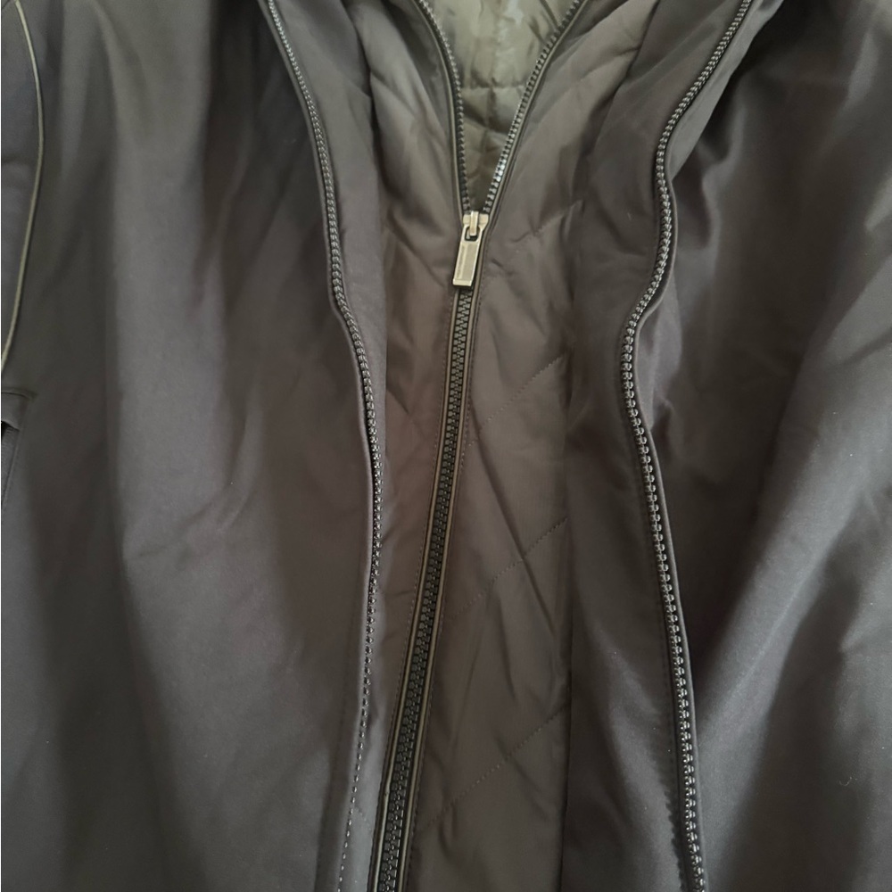 Weatherproof Black Jacket - Picture 3 of 7